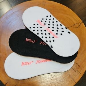 Betsey Johnson Socks No Show White Black Pink Size